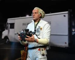 NECA Back To The Future Ultimate 7" Scale Action Figure - Hazmat Suit Doc Brown 15 NECA Back To The Future Ultimate 7" Scale Action Figure - Hazmat Suit Doc Brown -Hasbro Store 53620f