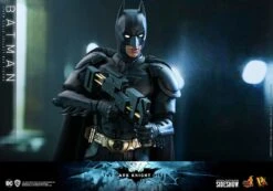 Batman - The Dark Knight DX Series Hot Toys Collectibles 1/6 Scale Action Figure 17 Batman - The Dark Knight DX Series Hot Toys Collectibles 1/6 Scale Action Figure -Hasbro Store batman dc comics gallery 5fca8875ca966
