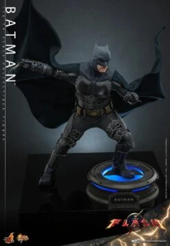 *PRE-ORDER Batman - The Flash Movie Hot Toys Collectibles 1/6 Scale Action Figure 15 *PRE-ORDER Batman - The Flash Movie Hot Toys Collectibles 1/6 Scale Action Figure -Hasbro Store batman dc comics gallery 6478c6f87d166