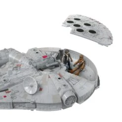 Hasbro Star Wars Mission Fleet Action Figure - Han Solo With Millennium Falcon -Hasbro Store e9343 render sw mfalcon3 20 s