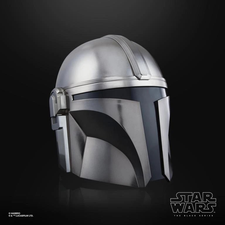Hasbro Star Wars The Black Series Mandalorian Premium Electronic Helmet 7 Hasbro Star Wars The Black Series Mandalorian Premium Electronic Helmet - Image 5
