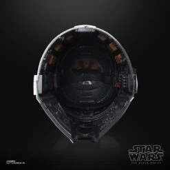 Hasbro Star Wars The Black Series Mandalorian Premium Electronic Helmet 11 Hasbro Star Wars The Black Series Mandalorian Premium Electronic Helmet -Hasbro Store f0493 prod sw bl mando helmet 00912 s