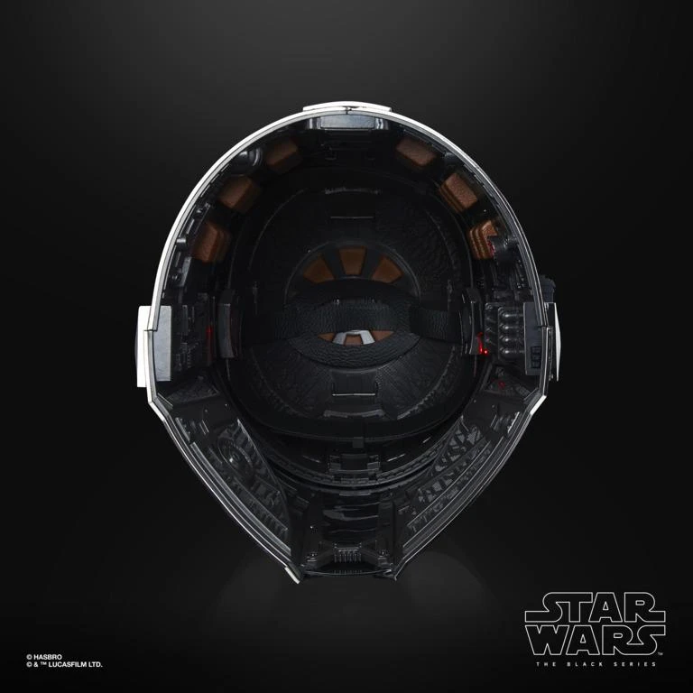 Hasbro Star Wars The Black Series Mandalorian Premium Electronic Helmet 6 Hasbro Star Wars The Black Series Mandalorian Premium Electronic Helmet - Image 4