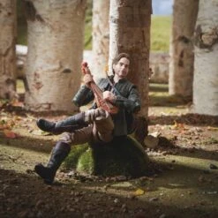 Hasbro Dungeons & Dragons Golden Archive Action Figure - Edgin -Hasbro Store f4865 dio dd figure amicalola 010 online 2000sq