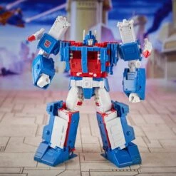Hasbro Transformers Studio Series Commander Class Action Figure - Ultra Magnus -Hasbro Store f6162 dio tra gen studioseries commander 0001 2000px 300dpi
