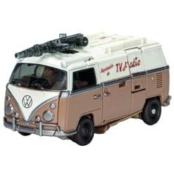 Hasbro *PRE-ORDER Transformers Studio Series 108 Deluxe Action Figure - Wheeljack -Hasbro Store f7233as00 detail 23 2400px 133dpi