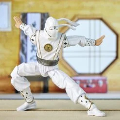 Hasbro Power Rangers Lightning Collection X Cobra Kai Exclusive Action Figure - Mighty Morphin Daniel LaRusso -Hasbro Store f7768 dio prg cedarcity 0008