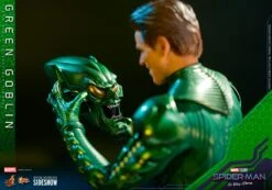 *PRE-ORDER Green Goblin - Spiderman No Way Home Marvel Hot Toys Collectibles 1/6 Scale Action Figure -Hasbro Store green goblin marvel gallery 61eeea0812452