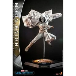 *PRE-ORDER Moon Knight - Marvel Hot Toys Collectibles 1/6 Scale Action Figure -Hasbro Store ht910849 1 800x800 1