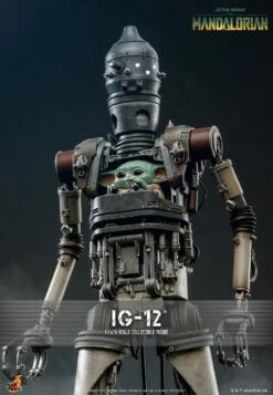 *PRE-ORDER IG-12 (The Mandalorian) - Star Wars Hot Toys Collectibles 1/6 Scale Action Figure -Hasbro Store ig 12 gallery 649096335d98e