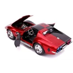 Jada Toys DC Harley Quinn - 1969 Corvette With Harley Quinn Figure Hollywood Rides 1:24 Scale Die Cast Vehicle 10 Jada Toys DC Harley Quinn - 1969 Corvette With Harley Quinn Figure Hollywood Rides 1:24 Scale Die Cast Vehicle -Hasbro Store ja31196 4 800x800 1
