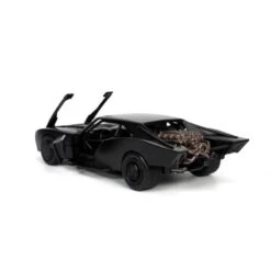 Jada Toys Batman - 2022 Batmobile With Batman Figure Hollywood Rides 1:24 Scale Die Cast Vehicle -Hasbro Store ja32731 2 800x800 1