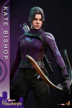 *PRE-ORDER Kate Bishop - Marvel Hot Toys Collectibles 1/6 Scale Action Figure -Hasbro Store kate bishop gallery 6260630a349b3