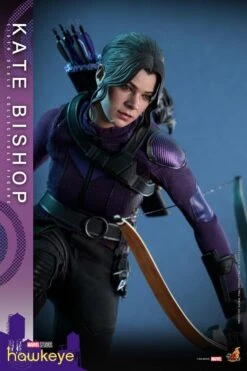 *PRE-ORDER Kate Bishop - Marvel Hot Toys Collectibles 1/6 Scale Action Figure -Hasbro Store kate bishop gallery 6260630adfbcd