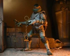 NECA *PRE-ORDER Universal Monsters X Teenage Mutant Ninja Turtles - Michelangelo (The Mummy) -Hasbro Store mummy6 scaled 1