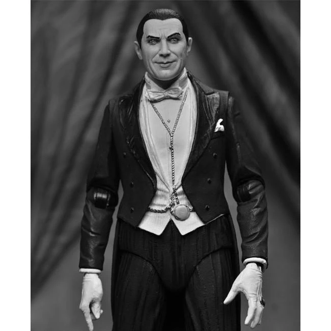 NECA Universal Monsters Ultimate 7 Inch Scale Action Figure - Dracula (Black And White) 4 NECA Universal Monsters Ultimate 7 Inch Scale Action Figure - Dracula (Black And White) - Image 2