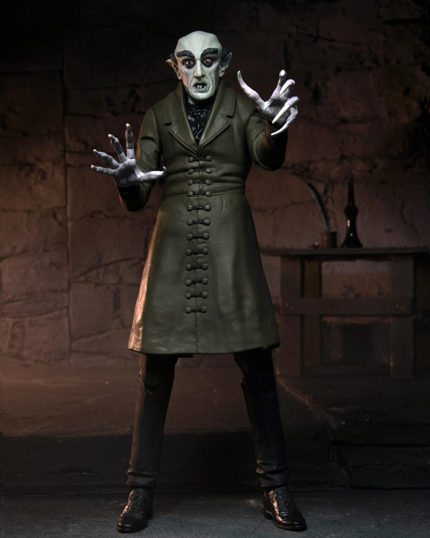 NECA *PRE-ORDER Nosferatu (1912) Ultimate 7" Inch Action Figure - Count Orlok 3 NECA *PRE-ORDER Nosferatu (1912) Ultimate 7" Inch Action Figure - Count Orlok