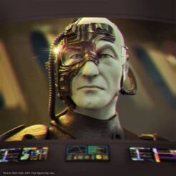 SUPER7 *PRE-ORDER Star Trek: The Next Generation ReAction Ultimates! Action Figure Wave 1 - Lucutus Of Borg -Hasbro Store ustngw01 lob01 3 800x800 1